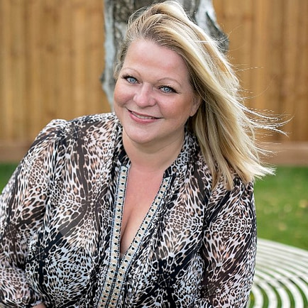 Lucy Griffin-Stiff Lucy Griffin-Stiff Guest Make it real Podcast